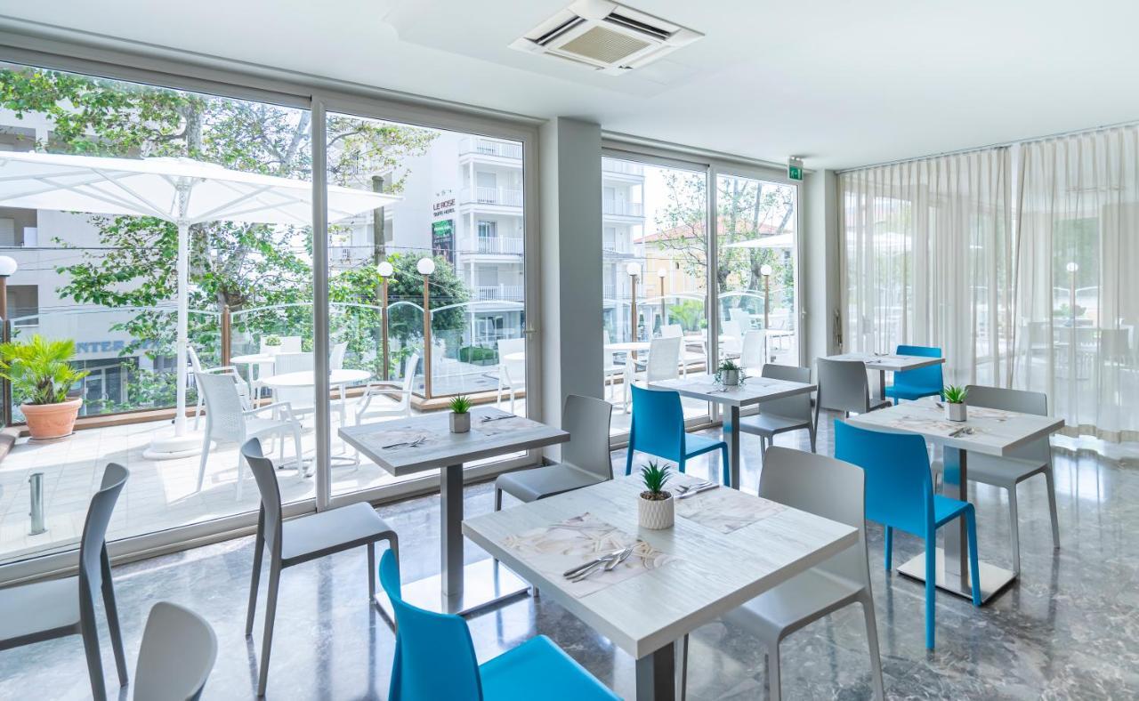 Hotel Constellation リミニ エクステリア 写真